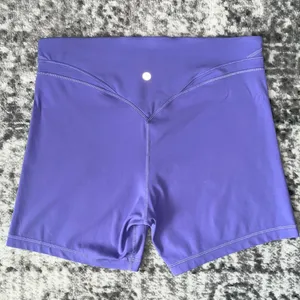 Lululemon Align Curve Seam High-Rise Short 6" thumbnail 3
