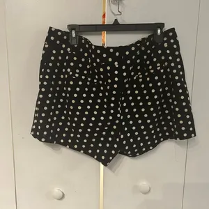 LOFT High Waist Black and White Polka Dot Shorts thumbnail 3