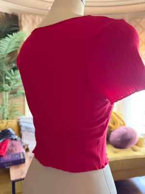 Red Top thumbnail 4