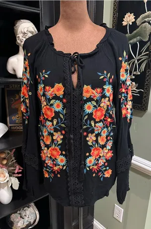 Savanna Jane Embroidered Boho Blouse – Size M – Black with Multicolor Floral thumbnail 1