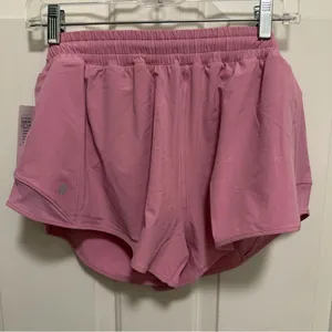 Lululemon Hotty Hot Low-Rise Lined Short 2.5" Pink Frosting Size 10 thumbnail 4