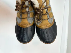 Sorel Out N About Plus Fleece Quarry Waterproof Duck Ankle Boots Size 7.5 thumbnail 9