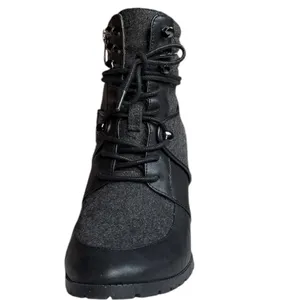 Antonio Melani Leather‎ Flannel Treaded Lug Sole Lace Up Zippered Boot Sz 7 1/2 thumbnail 3