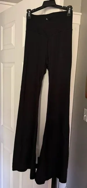 Sunzel V-Waist Flare Legging - Black Wide Leg / Bell Bottom - XS thumbnail 1