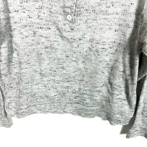 Urban‎ outfitters gray thermal top thumbnail 3