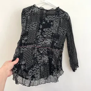 COLDWATER CREEK Black White Patchwork Floral Crinkle Button 3/4 Sleeve Blouse S thumbnail 13