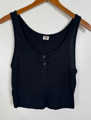 Sunday Best Aritzia Black Ribbed Henley Tank Top Cropped Scoop Neck M thumbnail 1