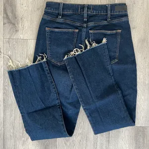 Abercrombie and Fitch high rise ankle flare dark jeans size 25 0 thumbnail 6