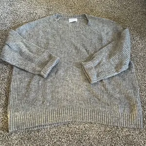 Old Navy Gray Ribbed Long Sleeve Pullover Crewneck Sweater XL thumbnail 1
