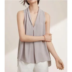 Wilfred Aritzia Nuit Blouse Purple Sleeveless V-Neck Draped High Low Hem Small thumbnail 7