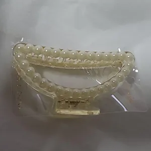 Pearl Hair CLAW Clip White thumbnail 4