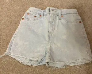 Levi’s high rise bleach wash jean shorts thumbnail 1
