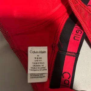 Calvin Klein Vibrant Red Sports Bra thumbnail 3