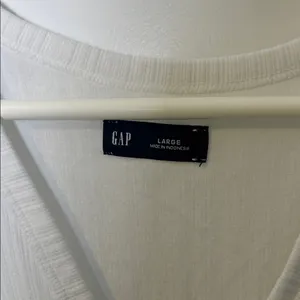 GAP Cream Ribbed V-Neck Tank thumbnail 2