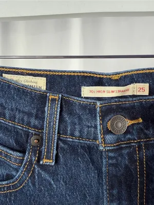 Levi's 70's High Slim Straight Jeans in Dark‎ able Size 25 thumbnail 6