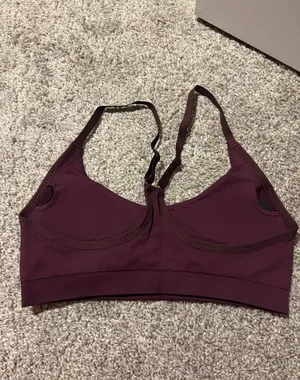 Gymshark Women’s Everyday Seamless Racerback Bra Cherry Purple Size Small NEW thumbnail 2