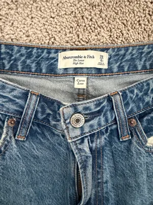 Curve Love High Rise Loose Jean (6) thumbnail 6