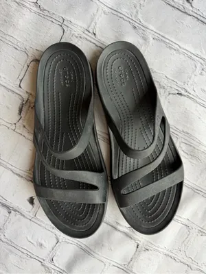 Crocs Swiftwater Women's Sandal Black Strappy Slide 8 Comfort Casual Shoes thumbnail 2