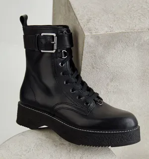 ZARA Leather Lug Sole Biker Combat Ankle Boot Shoed 5152/001/040 Black thumbnail 1