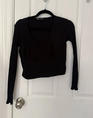 Zara black long sleeve top crop thumbnail 1