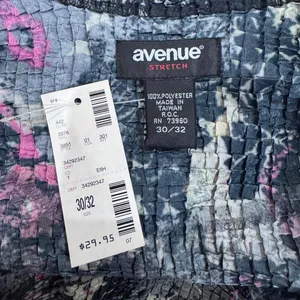 Avenue Stretch Crinkle Shell Stretch Sleeveless Tank Top Plus Size 30/32 thumbnail 4