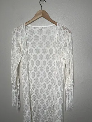 RAGA Boho White Floral Lace Open-Front Fringe Duster Cardigan Size Medium thumbnail 2