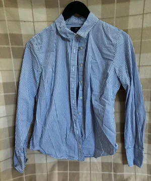 J. Crew Women’s Slim Navy and White Striped Button Down Shirt Size 10 thumbnail 1