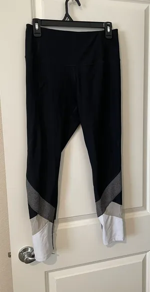 Black Workout Leggings  thumbnail 1