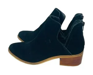 Steve Madden Black Suede Ankle Boots thumbnail 1