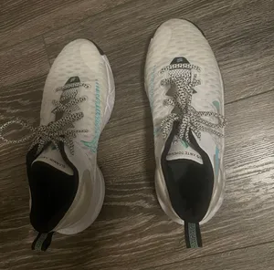 Nike Basketball Shoes Kids thumbnail 3