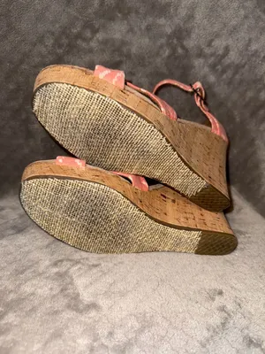 TOMS Women's Coral Patterned Cork Wedge Sandals Size 9M thumbnail 5