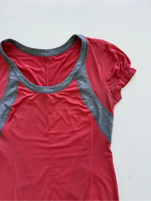 lululemon Running Swiftly Short Sleeved Tee size 4 thumbnail 3