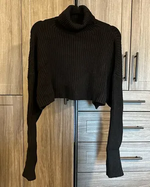 ZARA Cropped Rib Knit Sweater thumbnail 1