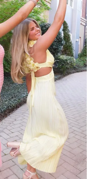Hello Molly Formal Dress size xs thumbnail 4