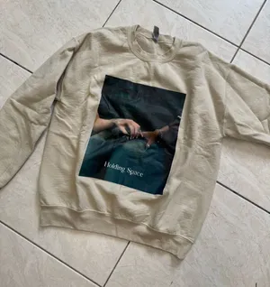 Gildan Wicked Crewneck Sweatshirt Tan Size M thumbnail 1