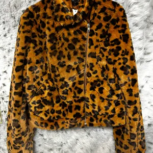 42. J roberts leopard fur crop jacket small Brown thumbnail 1
