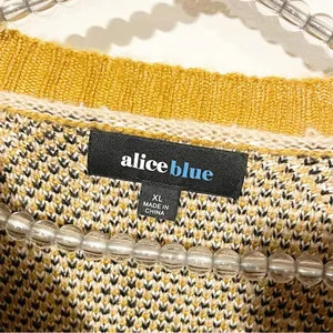 Alice Blue Size XL Brown Leopard Cheetah Animal Print Eyelash‎ Crewneck Sweater thumbnail 3