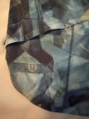 Lululemon Speed Up Shorts 2.5" thumbnail 6