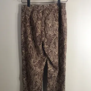 Antthony‎ animal print stretch pants with pockets Brown Size 8 thumbnail 3