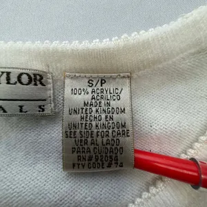 Carolyn Taylor Essentials White Short Sleeve Crew Neck Acrylic Knit Sweater thumbnail 4