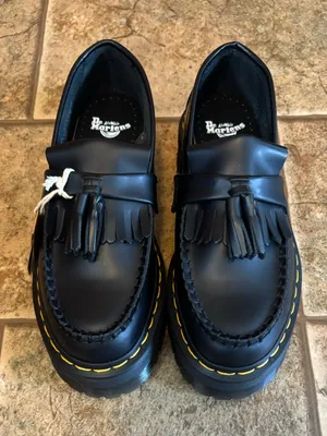 NWT Dr. Martens Adrian Bex Smooth Leather Tassel Loafers sz 4M/5L thumbnail 1