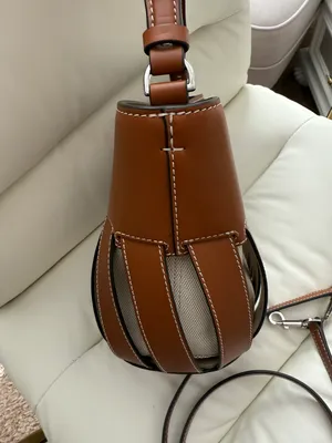Tory Burch Small McGraw Die cut Bucket bag thumbnail 11