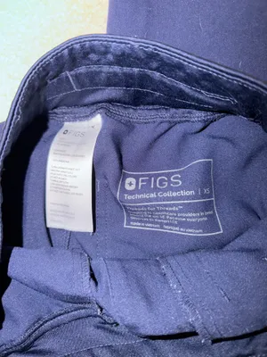 FIGS Scrub Pants thumbnail 4