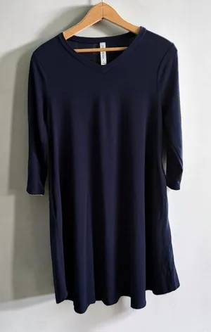 Zenana Premium Navy Blue V-Neck Swing Dress with Pockets 3/4‎ Sleeve Small thumbnail 1
