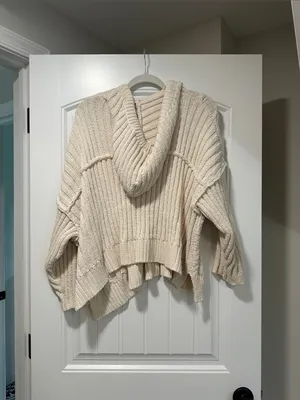 POL hooded sweater thumbnail 3