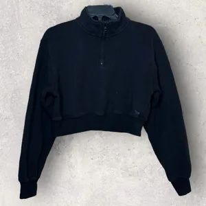 Aritzia Tna Perfect Cropped Quarter Zip thumbnail 1