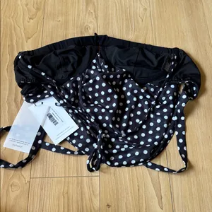 NWT Outcast YULE CROP TOP Black Size L thumbnail 3