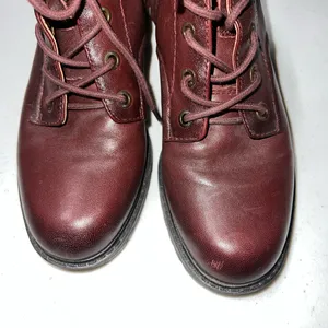Zodiac Women's Burgundy Lace-Up Combat‎ Boots 7 thumbnail 2