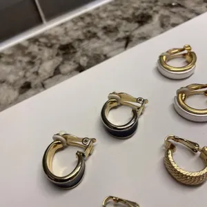 Lot Of 3 Pretty Clip On Clip-on Non Pierced Earrings Hoop - Gold Tone thumbnail 9