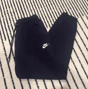 Black Nike Sweatpants Jogger Women’s S thumbnail 1